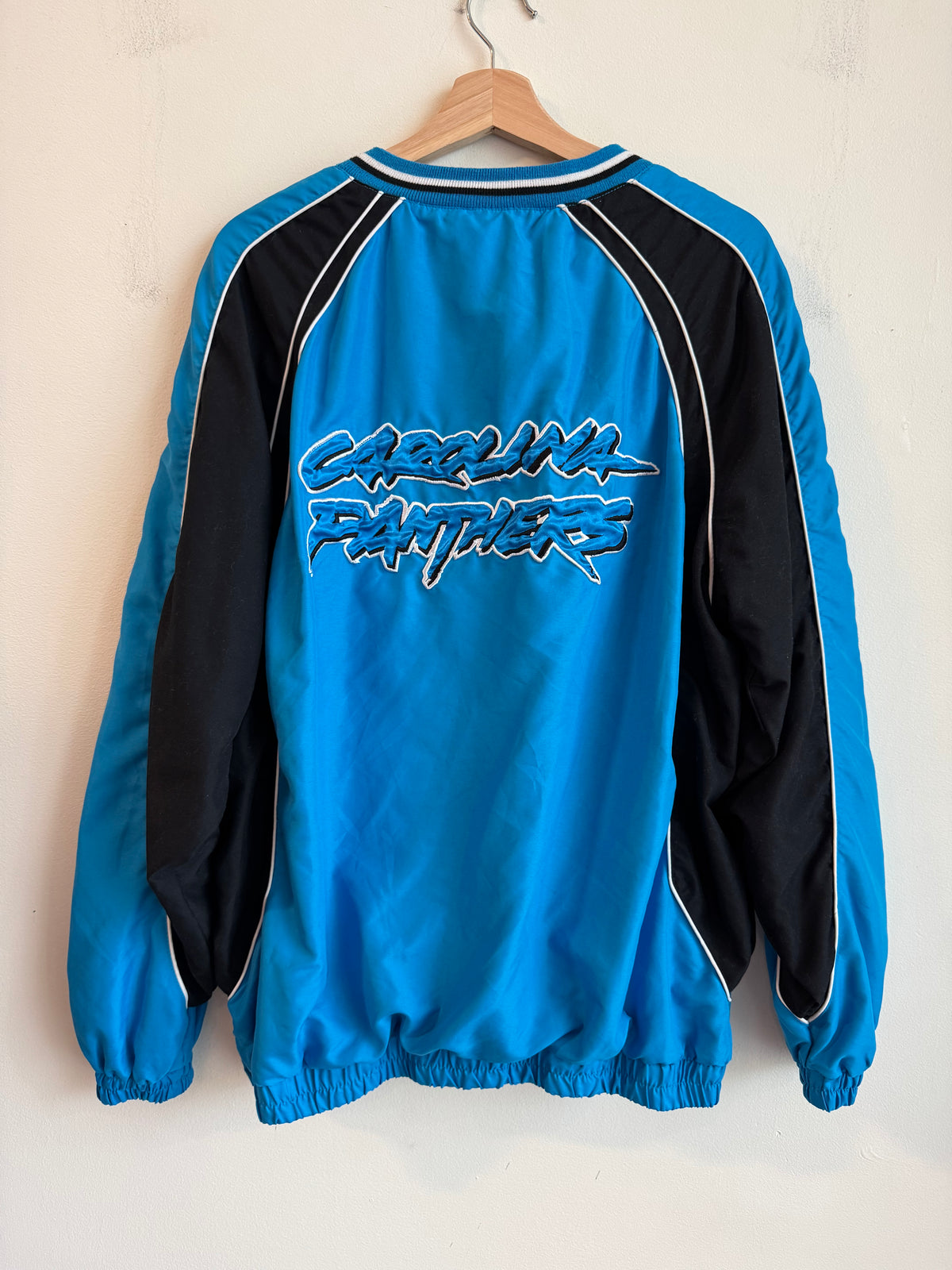 2010s Carolina Panthers Embroidered Blue Windbreaker (L)