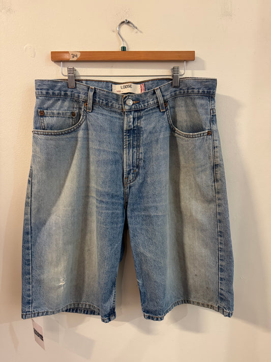2009 Levi's 569 Baggy Shorts (34)