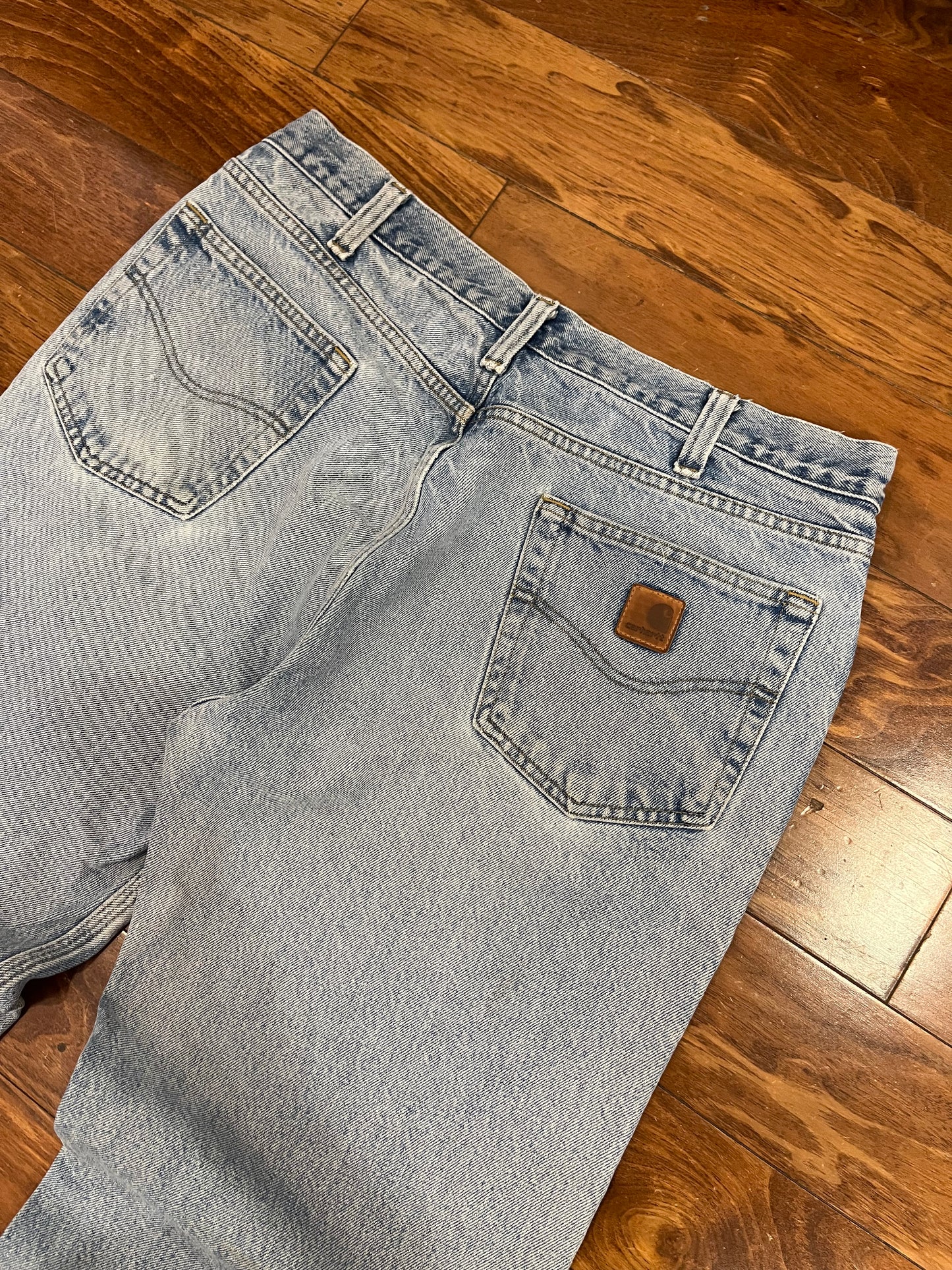 2014 Carhartt Faded Light Wash Blue Jeans (36 x 32)
