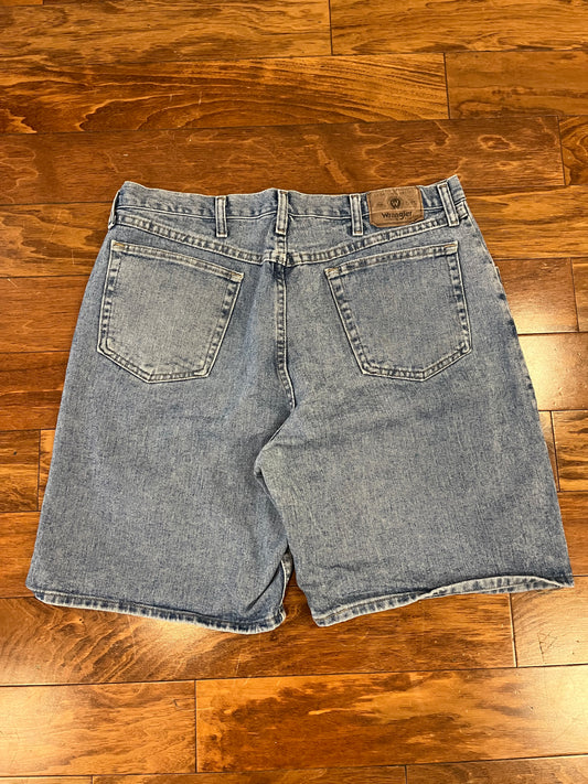00s Wrangler Blue Jean Shorts (38)