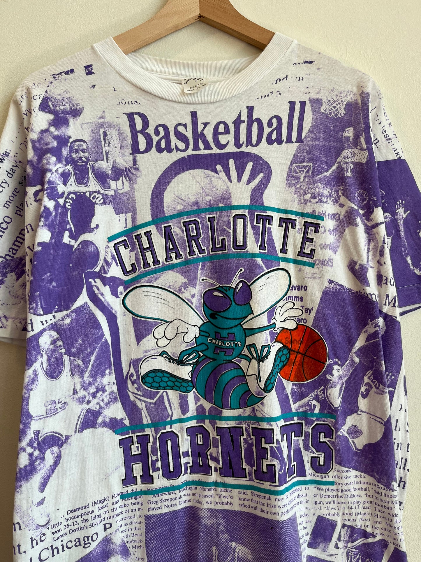 90s Charlotte Hornets Rare Single Stitch AOP Newspaper Tee (XL)