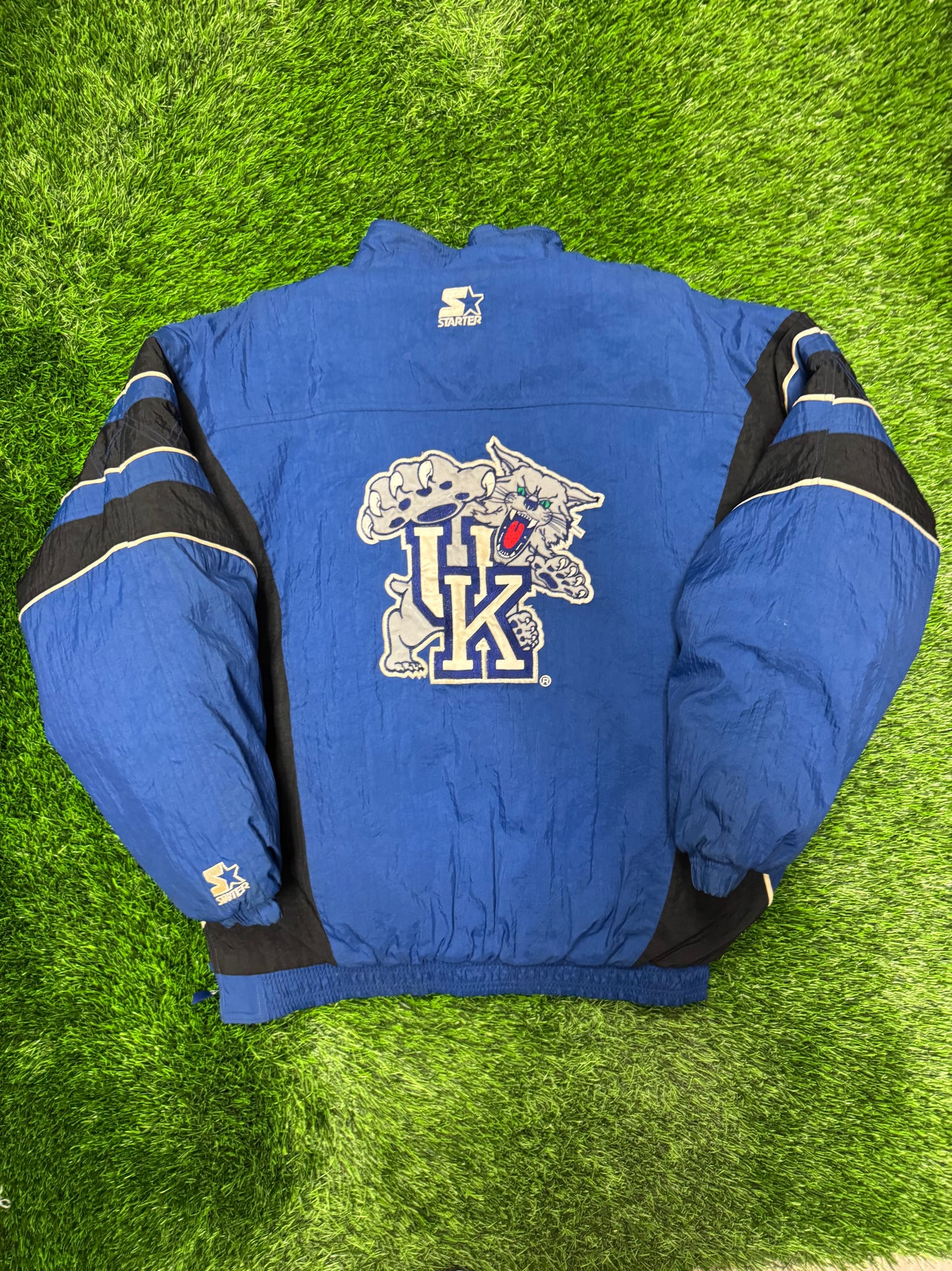 90s University of Kentucky Vintage Starter Puffer Jacket (XL)