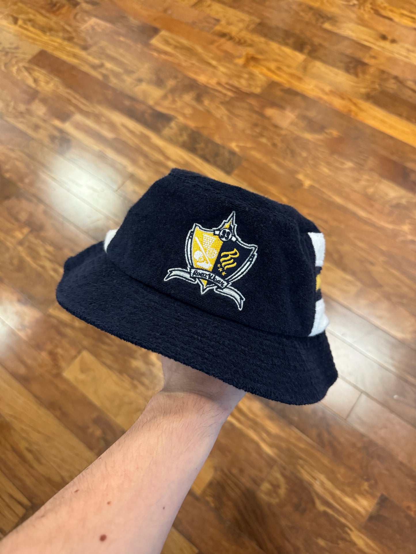 00s Roca Wear Navy Bucket Hat (L)