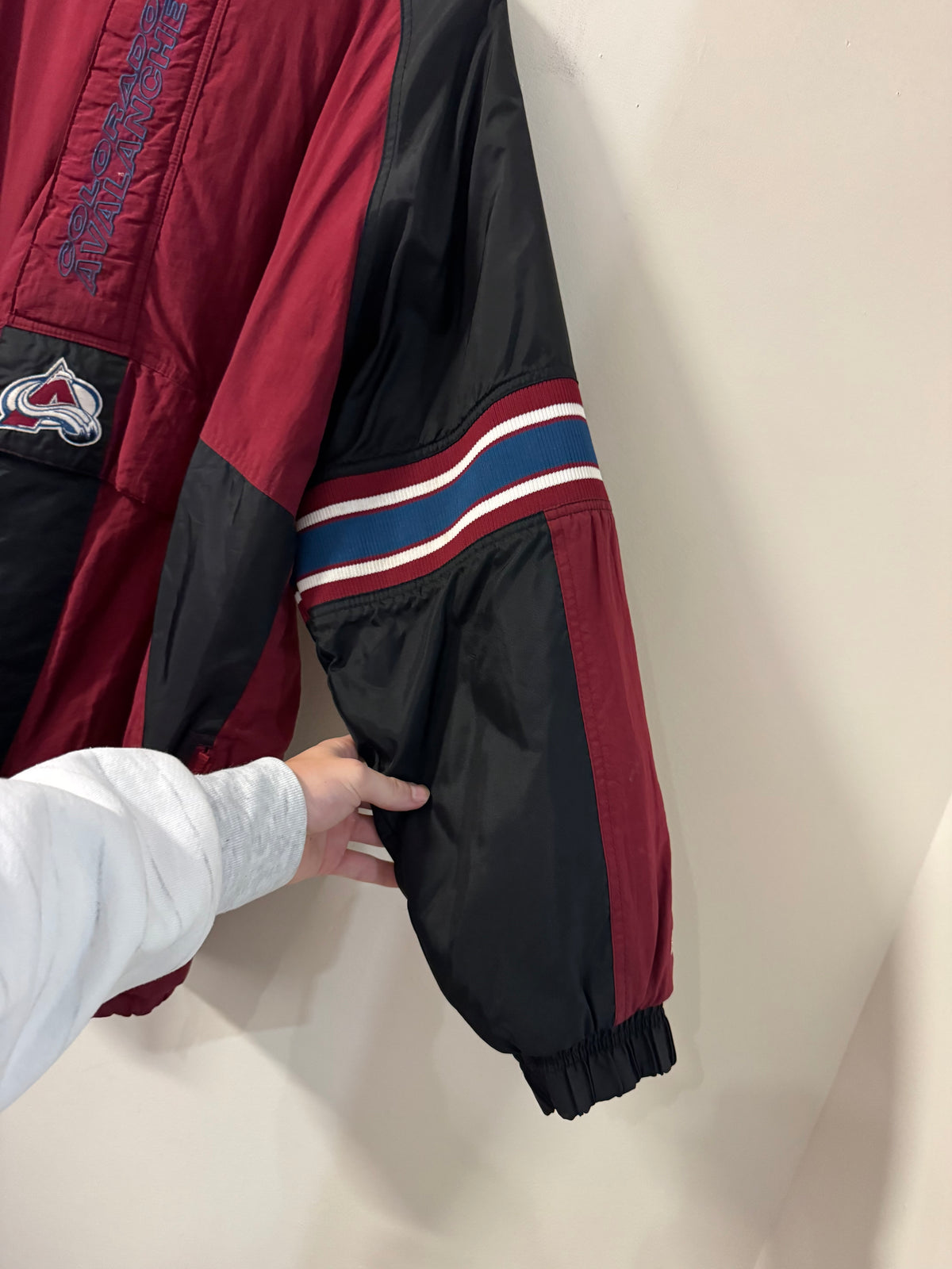 90s Colorado Avalanche Vintage NHL Starter Puffer Jacket (XL)