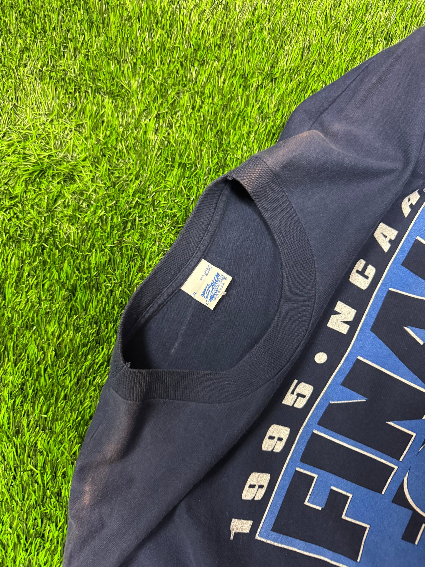 1995 University of North Carolina (UNC) NCAA Final Four Tee (XL)