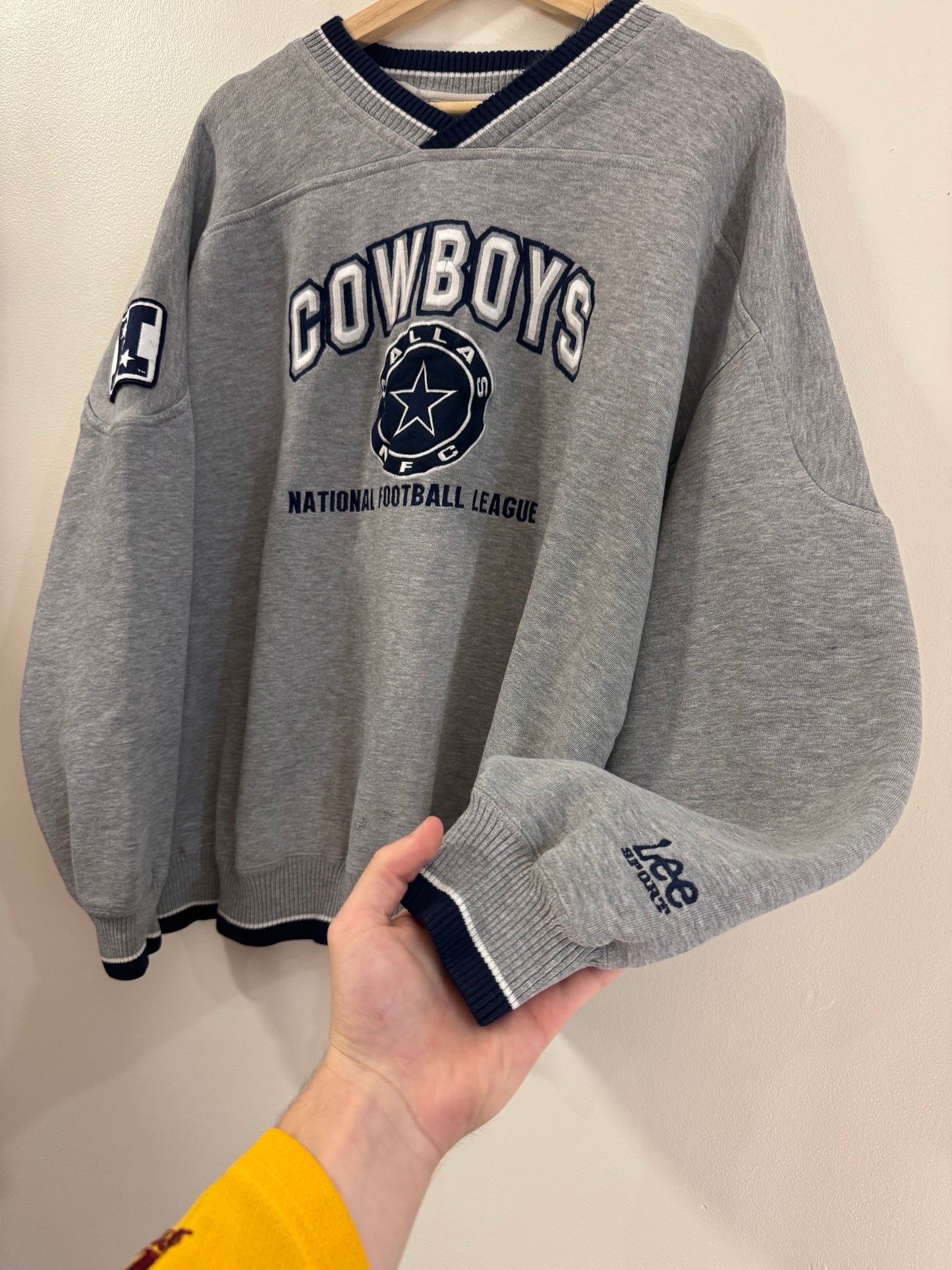 90s Dallas Cowboys Lee Vintage Embroidered Crewneck (XL)