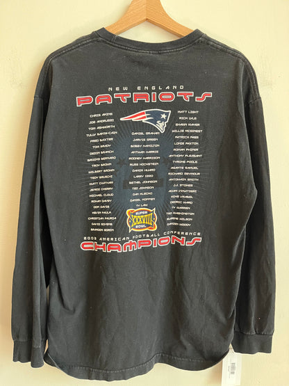 2004 New England Patriots Tom Brady & Ty Law Long Sleeve Shirt (L)