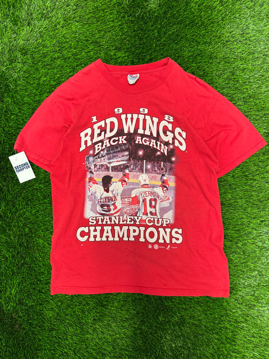 1998 Detroit Red Wings "Back Again" Stanley Cup Champions Vintage NHL Tee (L)