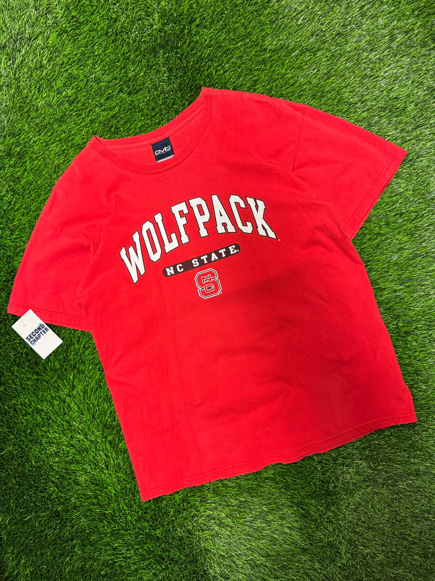 00s NC State University (NCSU) Essential Wolfpack Tee (L)