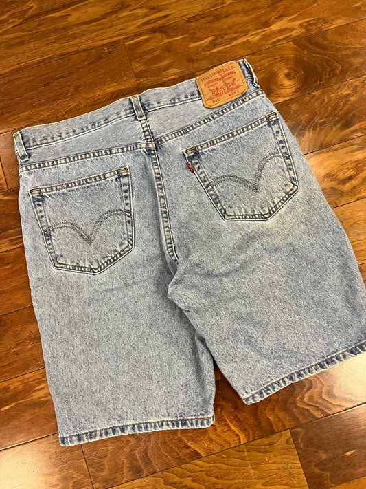2003 Levi's 505 Light Wash Jean Shorts (34)