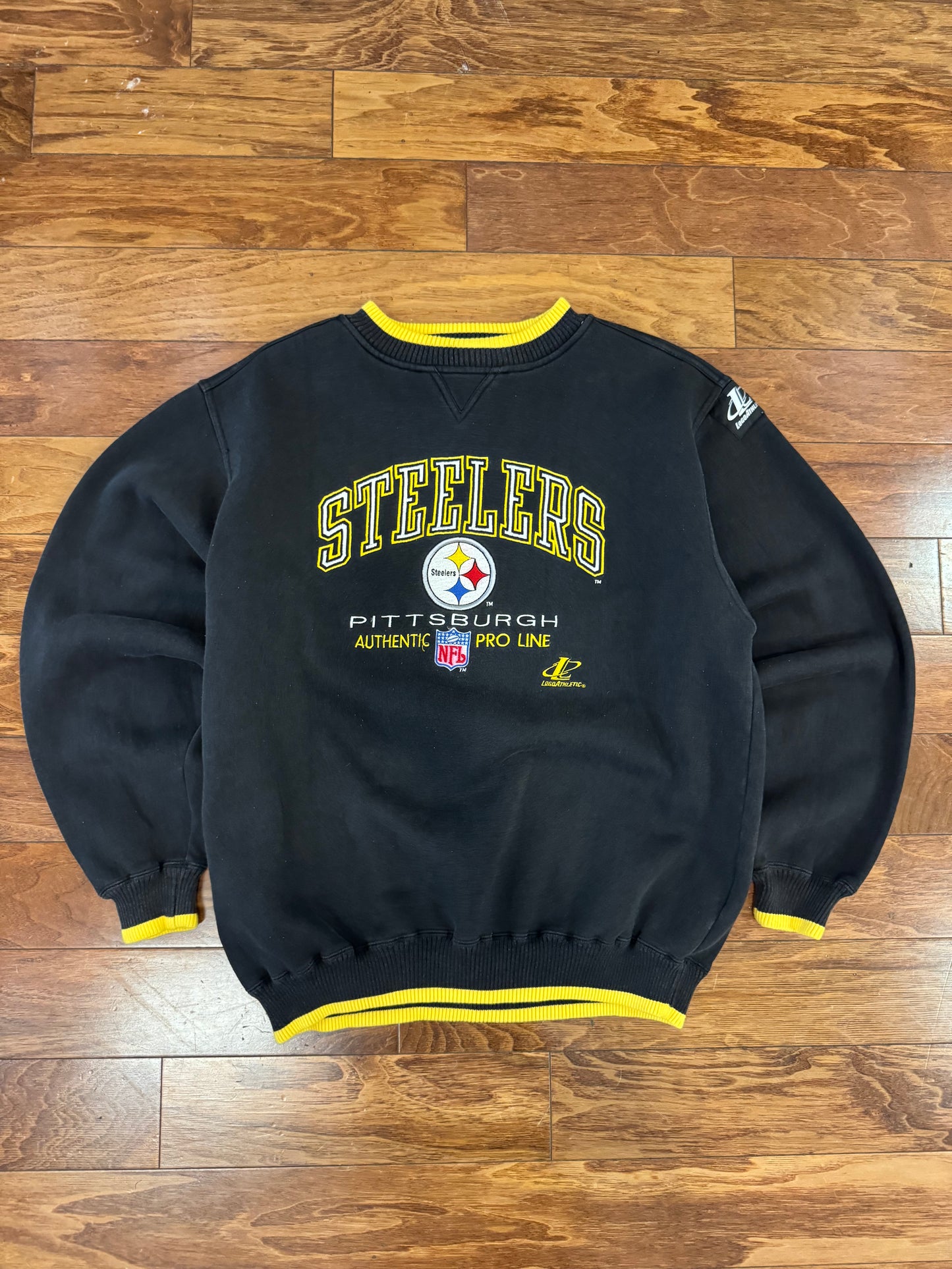 90s Steelers Pro Line Embroidered Crewneck (XL)