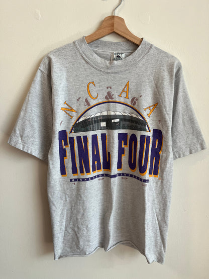 1992 NCAA Final Four Minneapolis Minnesota Cropped Tee (M)