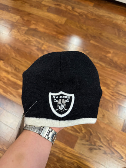 00s Oakland Raiders Logo Beanie (OS)