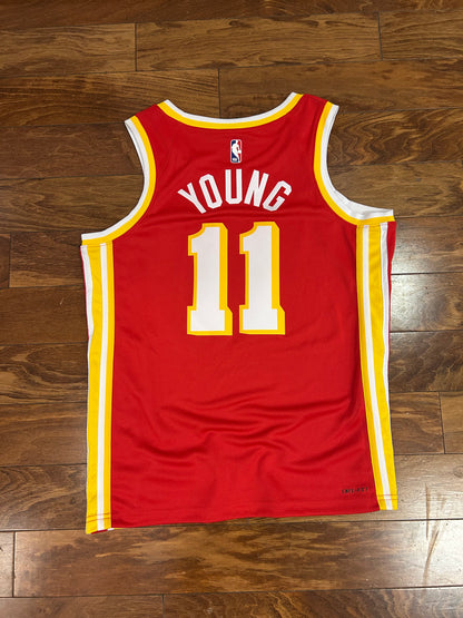 Nike Atlanta Hawks Trae Young #11 Nike NBA Jersey (L)