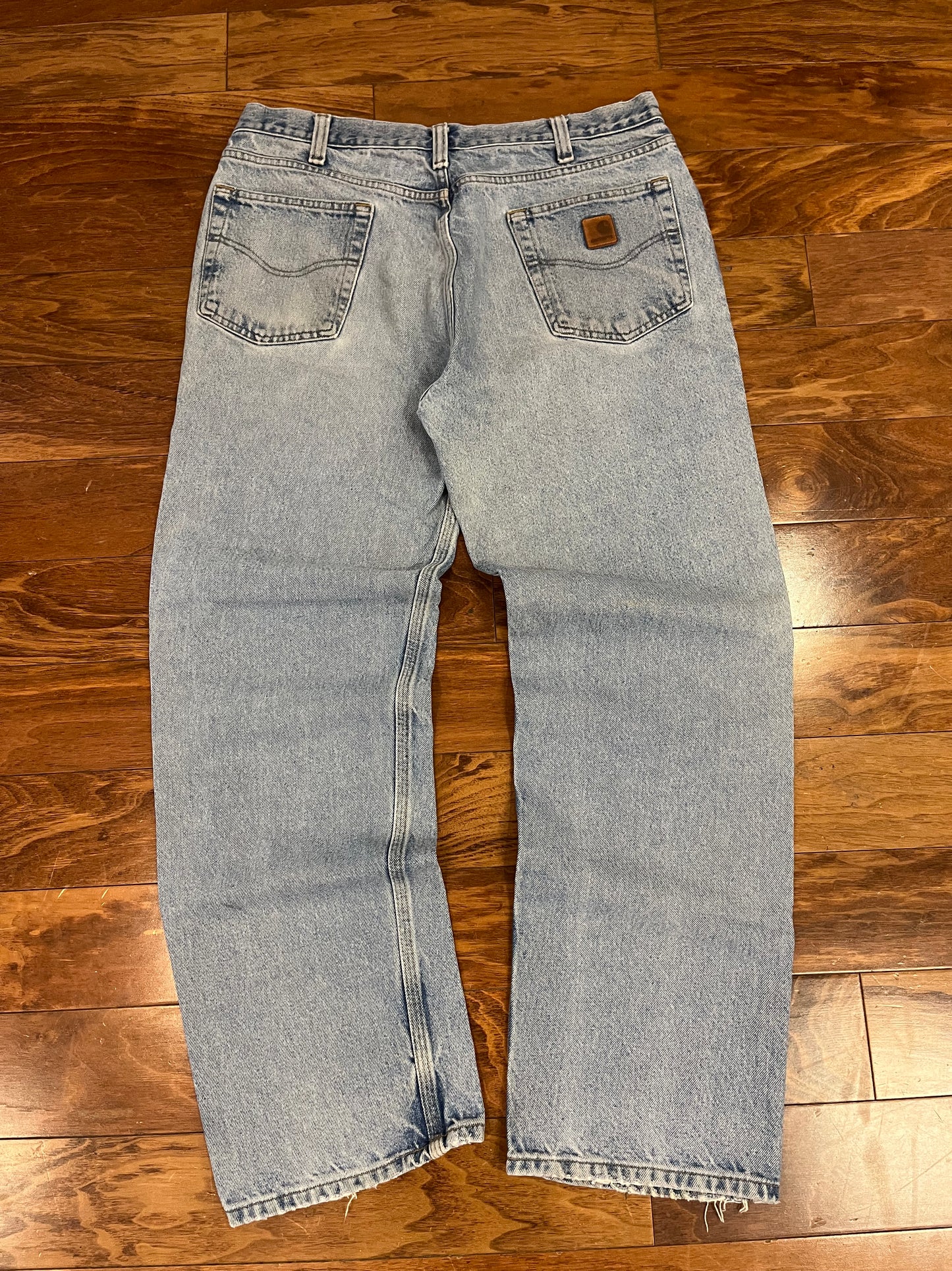 2014 Carhartt Faded Light Wash Blue Jeans (36 x 32)