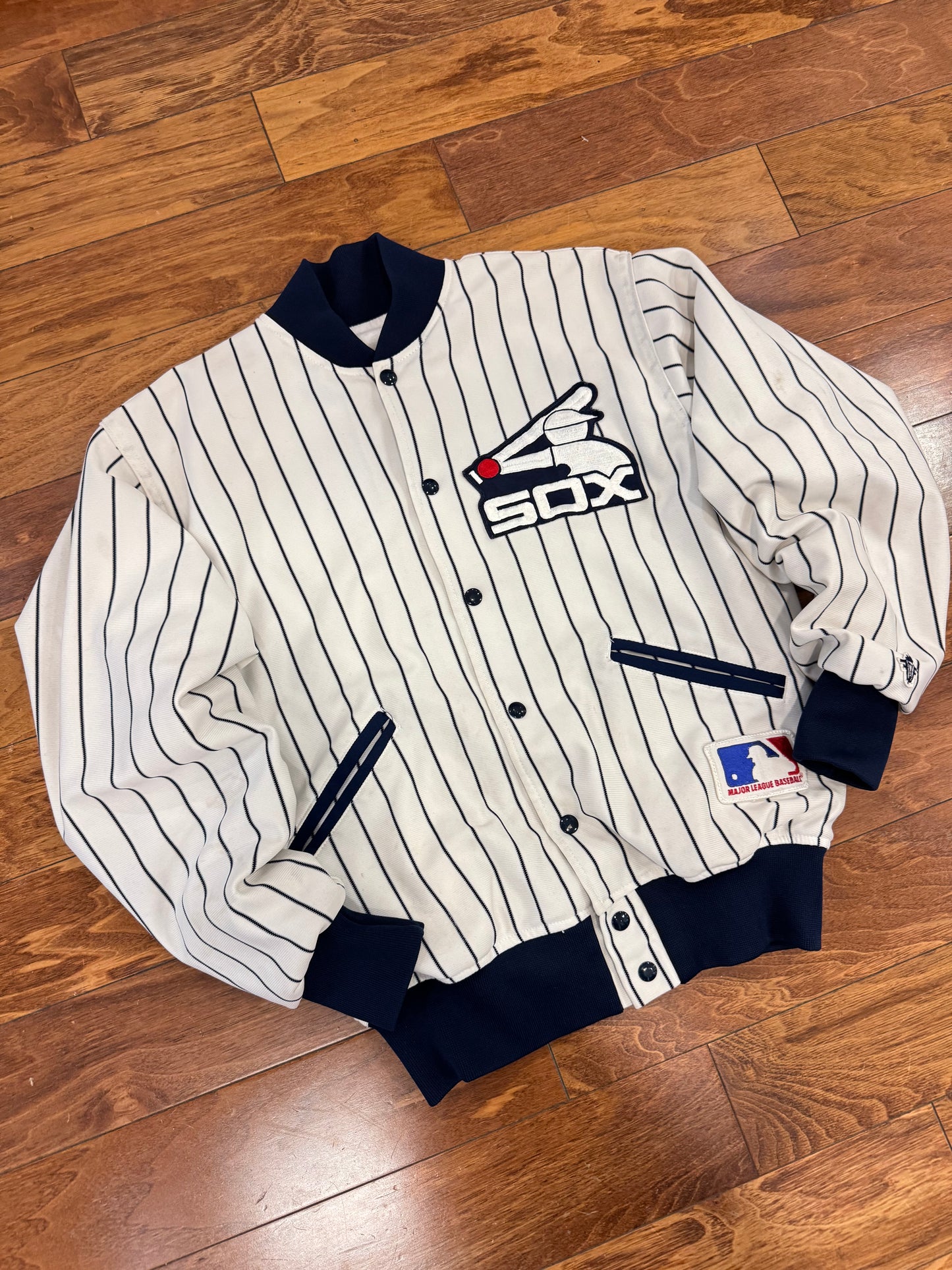 80s Chicago White Sox Vintage Pinstripe Coach Jacket (M)
