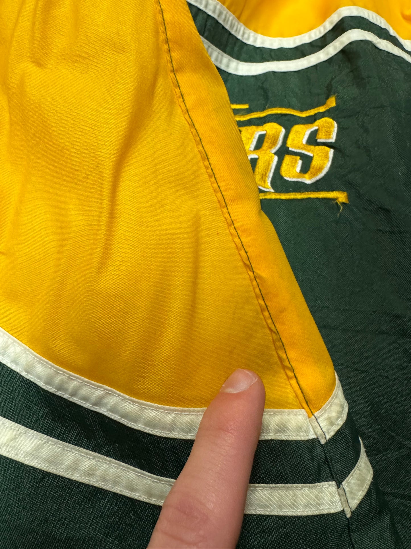 90s Green Bay Packers Puma Puffer Jacket (Youth XL)