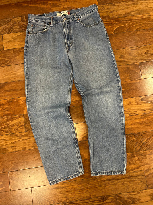 00s Levi's 550 Relaxed Fit Blue Jeans (34 x 30)