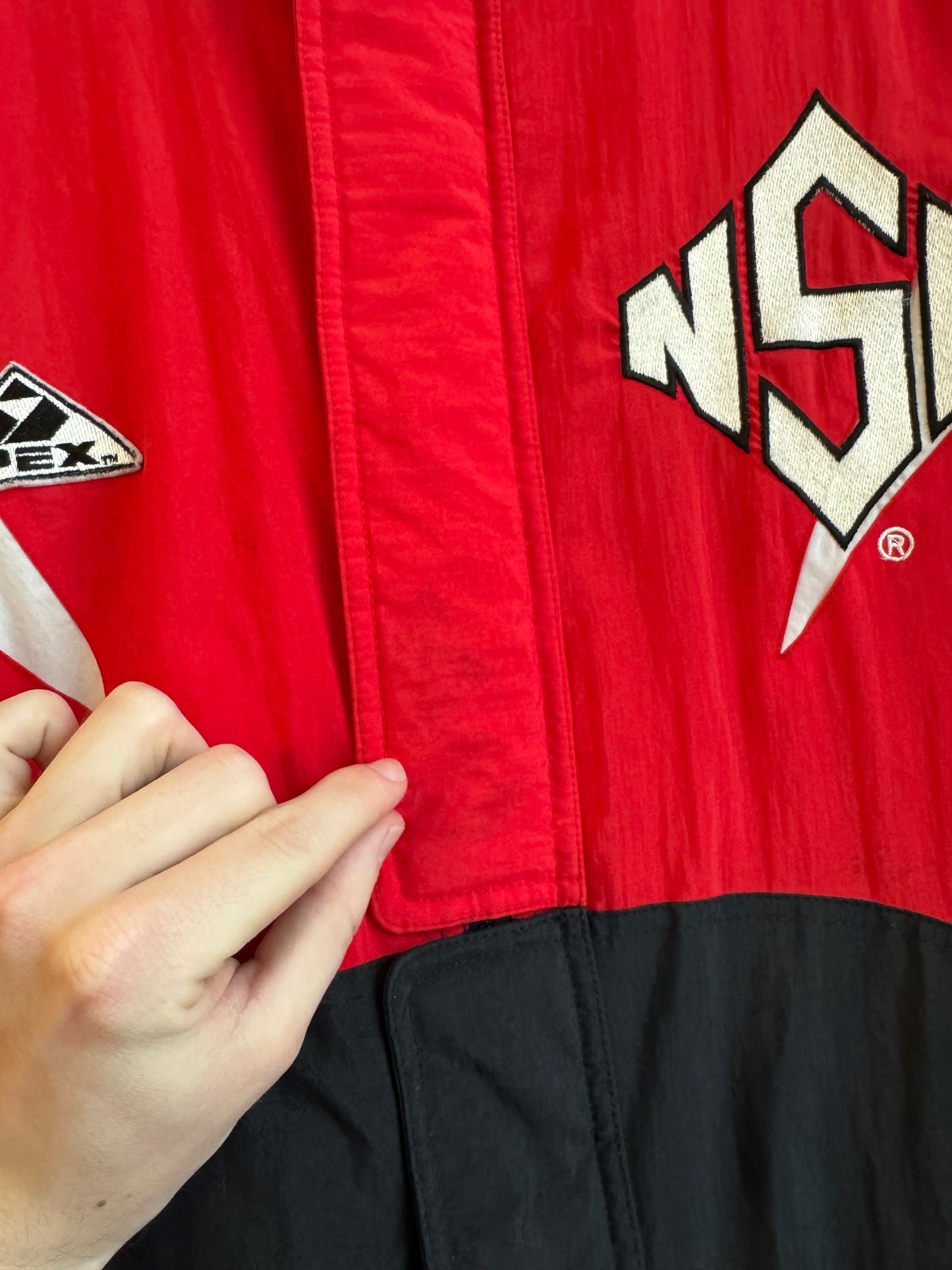 90s NC State (NCSU) Apex Shark Tooth Puffer Jacket (L)