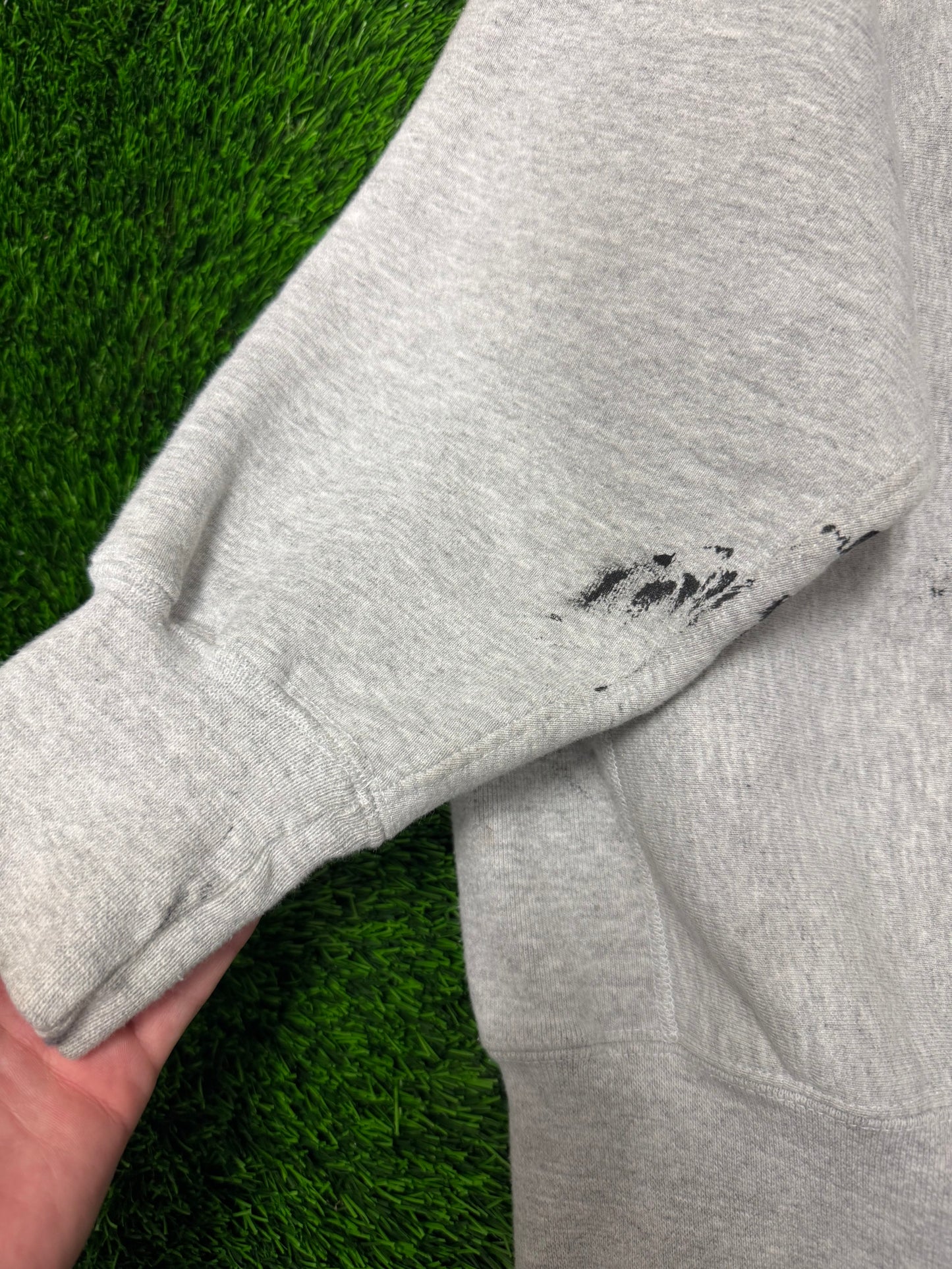90s University of North Carolina UNC Spell Out Paint Stained Vintage Crewneck (L)