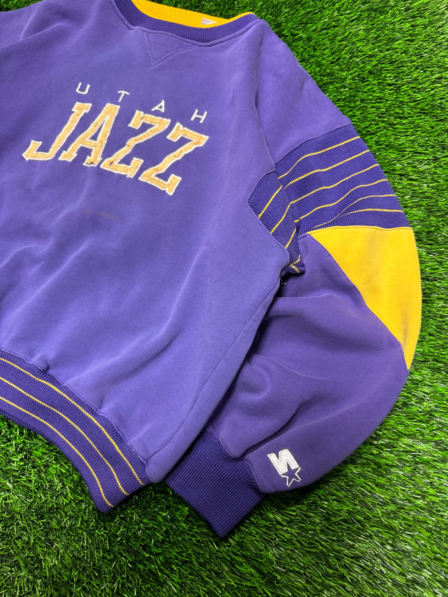90s Utah Jazz Starter Purple Rare Starter Vintage Crewneck (XL)
