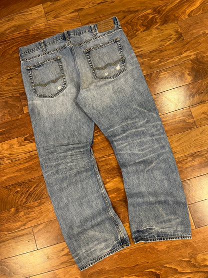 2010s American Eagle Distressed Blue Jeans (38 x 32)