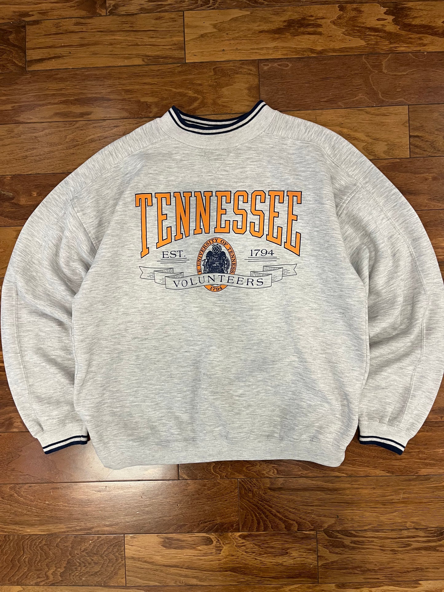 90s Tennessee Volunteers Gear Sports Vintage Crewneck (XL)