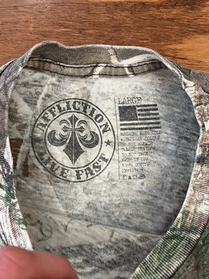 00s Affliction Camo Tee (L)