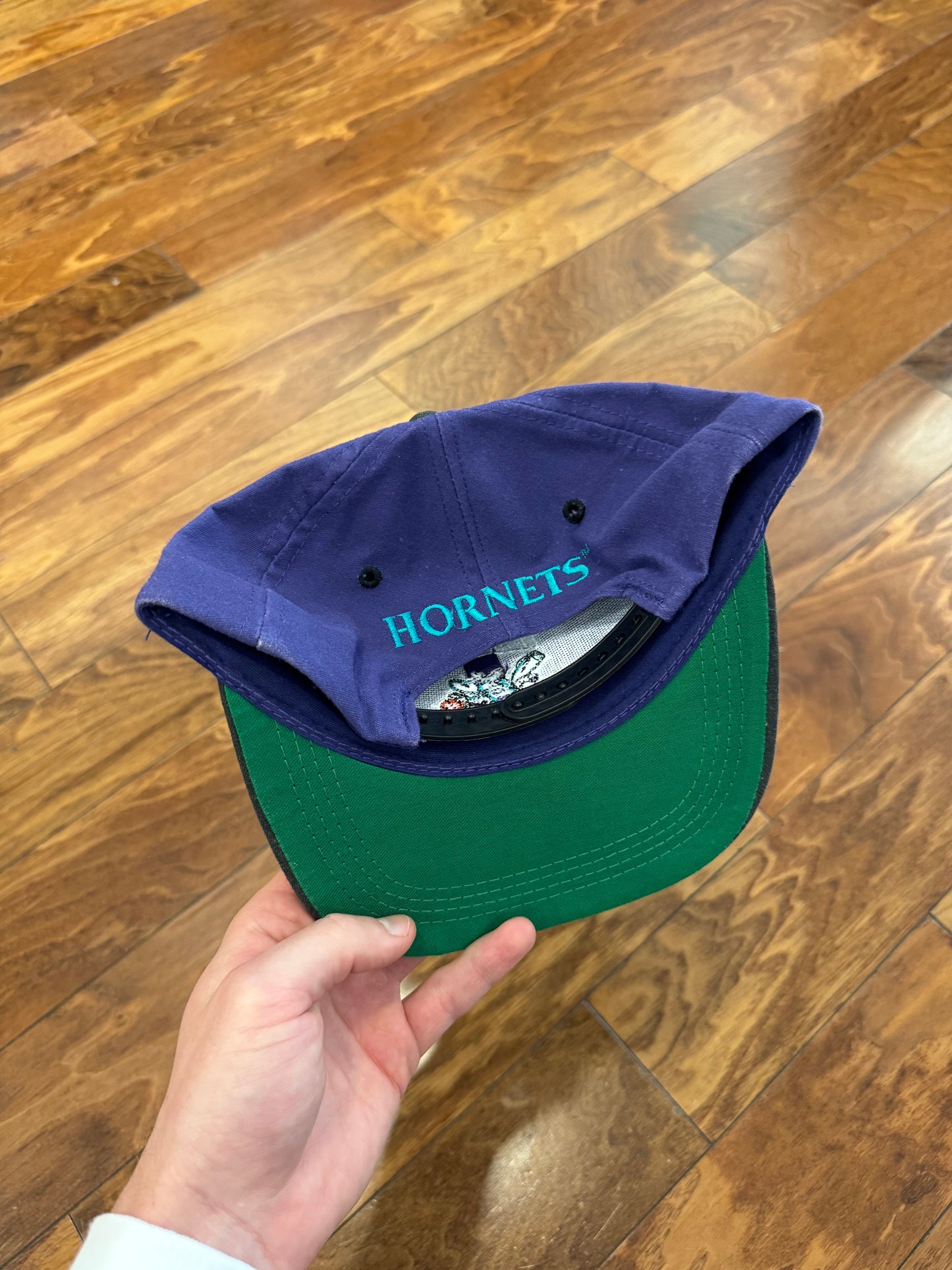 90s Charlotte Hornets Logo Two Toned Hat (OS)