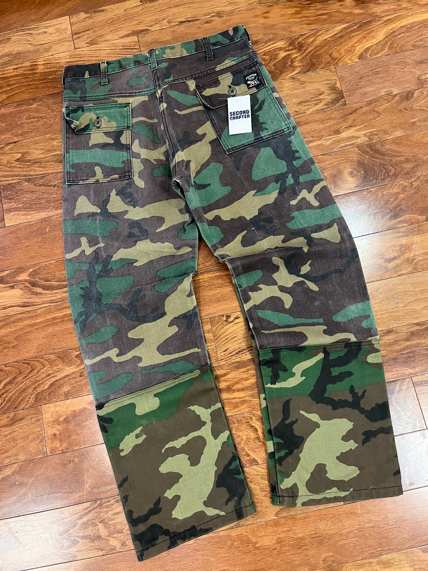 90s Pointer Brand Camo Pants (34 x 32)