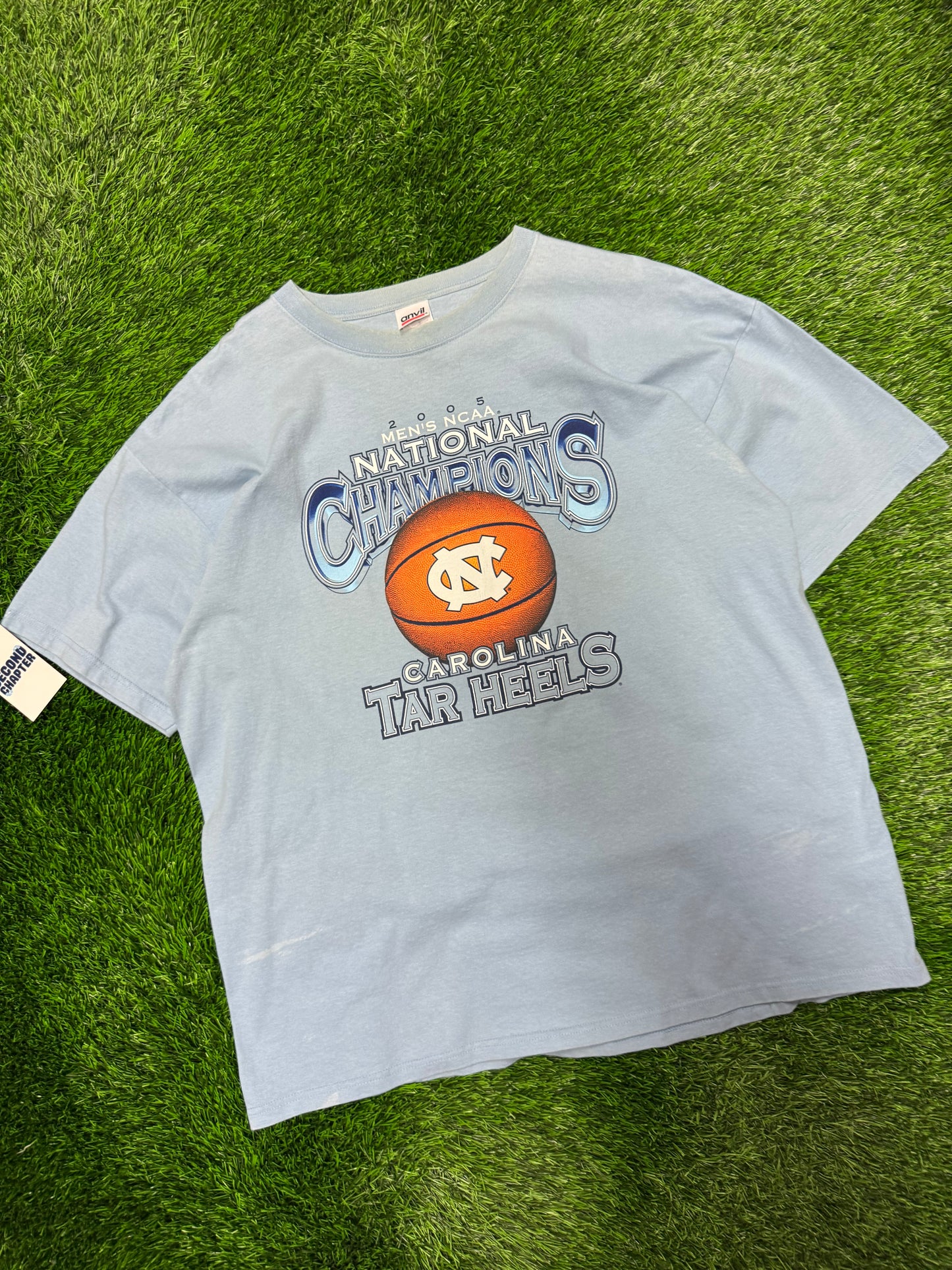 2005 University of North Carolina (UNC) NCAA Champions Stained Tee (XL)