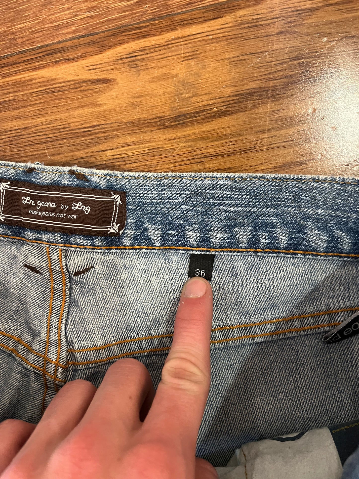 00s LRG Baggy Light Blue Jeans (36 x 34)