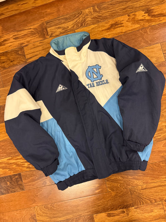 90s Vintage UNC Apex Puffer Jacket (L)