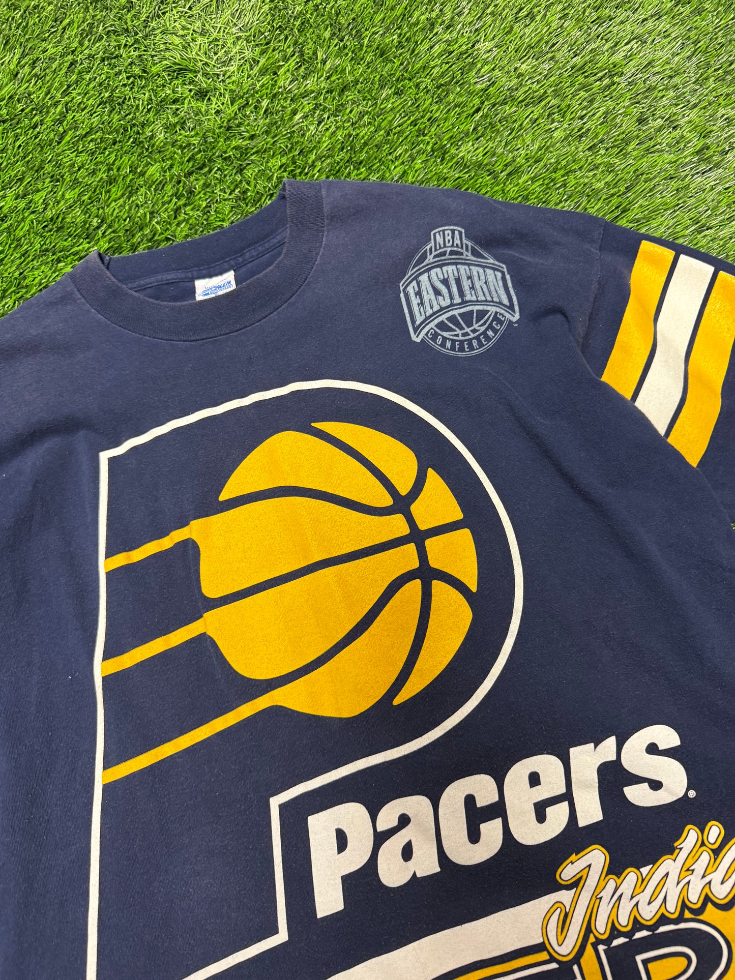 90s Indiana Pacers Vintage Salem AOP Tee (XL)