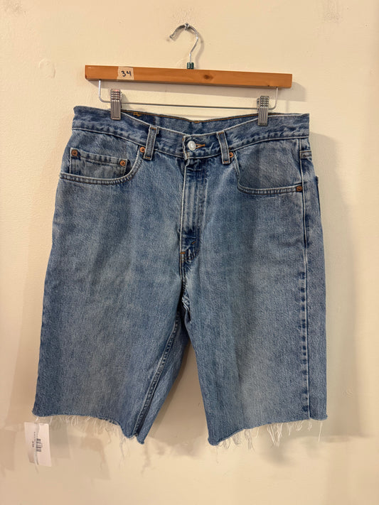 2001 Levi’s 550 Blue Shorts (34)