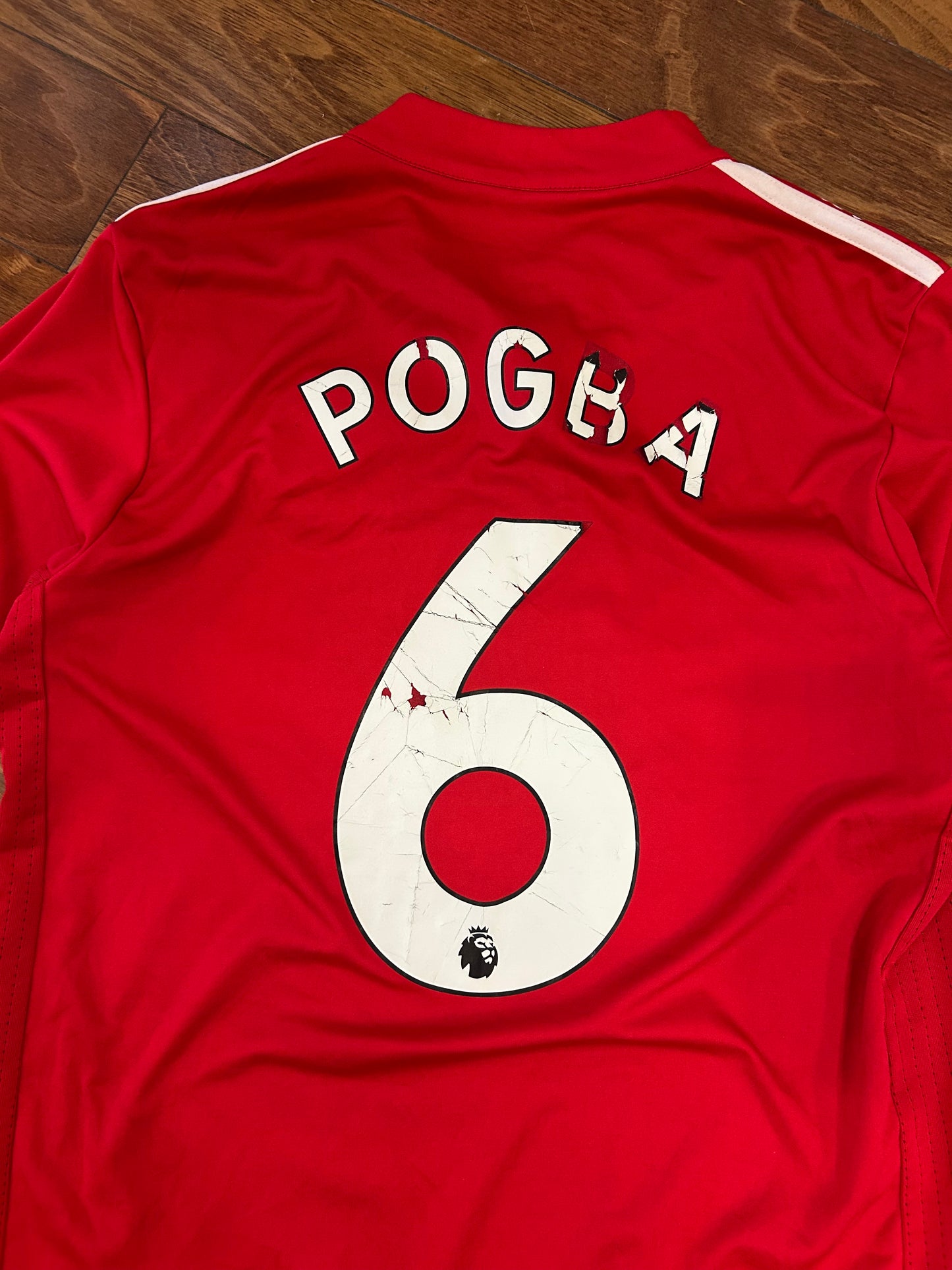 Manchester United Pogba Adidas Home Soccer Jersey 2017 Kit (M)