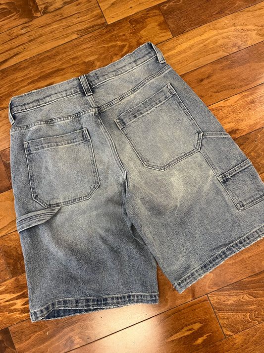 2010s Hollister Faded Baggy Shorts (32)