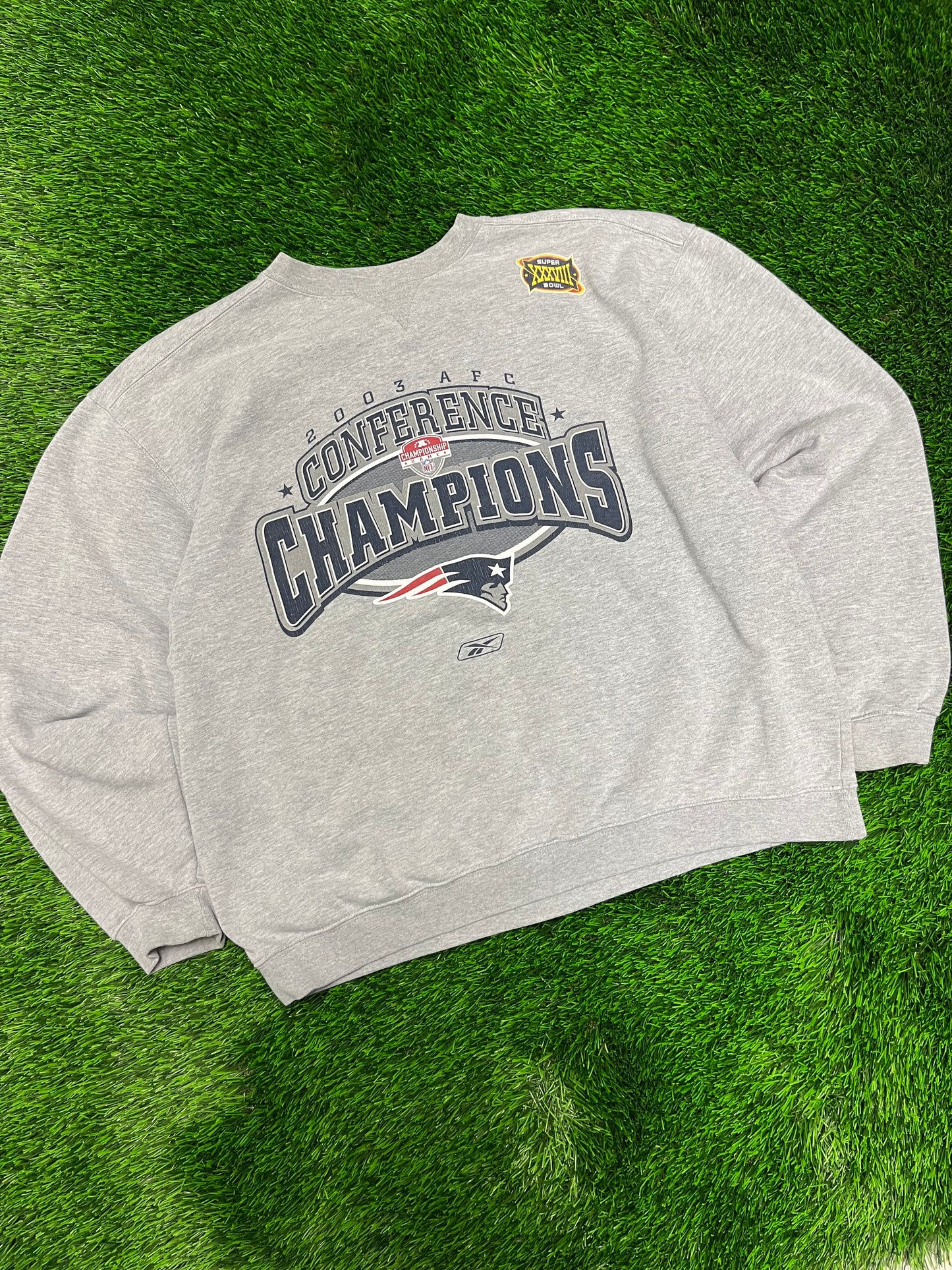 2003 New England Patriots AFC Conference Champions Crewneck (L)