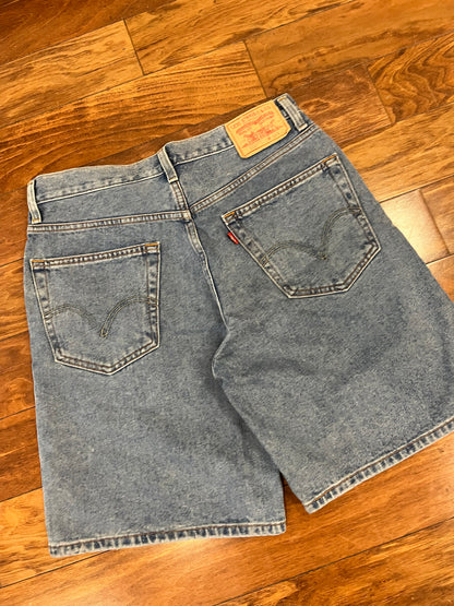 2005 Levi's 550 Blue Shorts (32)