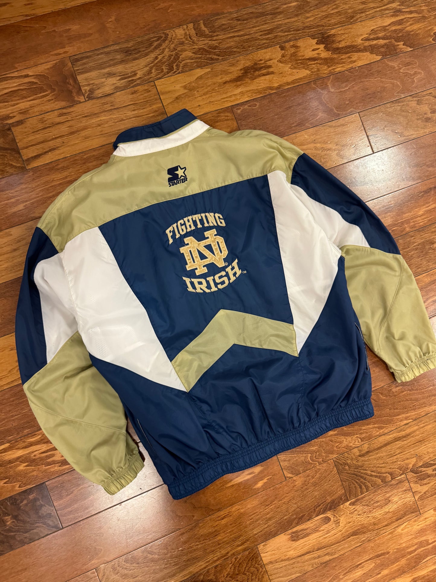 90s University of Notre Dame Starter Embroidered Windbreaker (L)