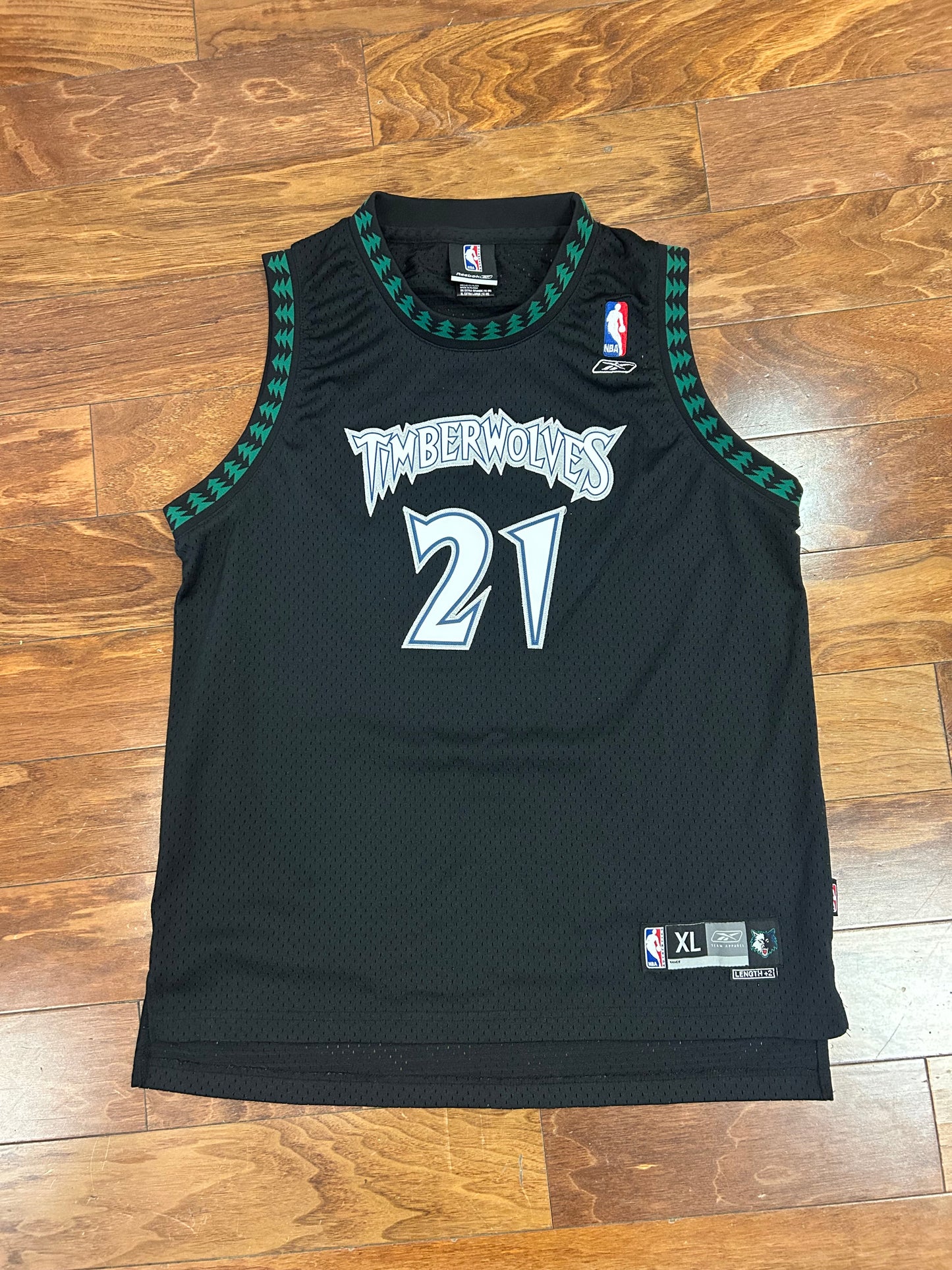 00s Timberwolves Kevin Garnett Reebok NBA Jersey (Youth XL)