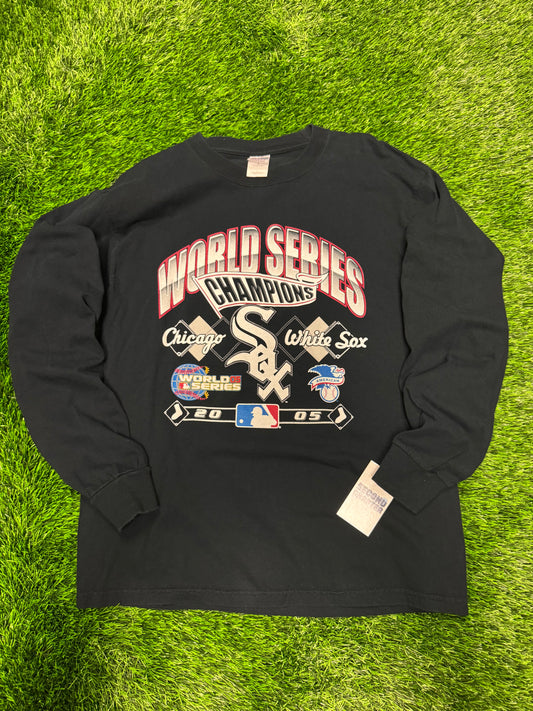 2005 Chicago White Sox Black Long-Sleeve Shirt (L)