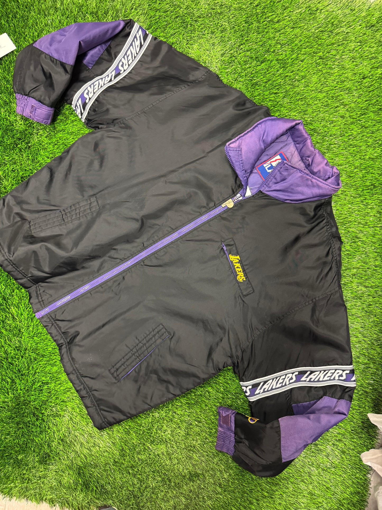90s Los Angeles Lakers Vintage Pro Player Jacket (XL)