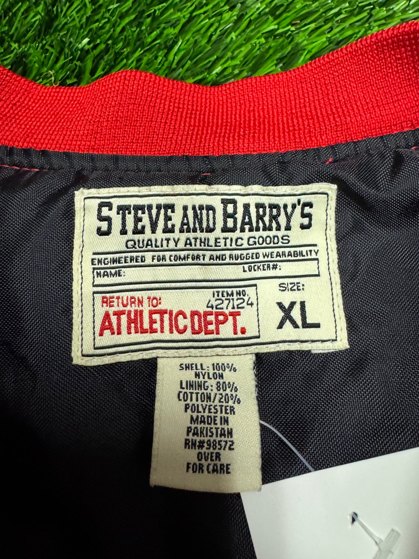 90s Ohio State University (OSU) Steve & Barry's Vintage Windbreaker (XL)