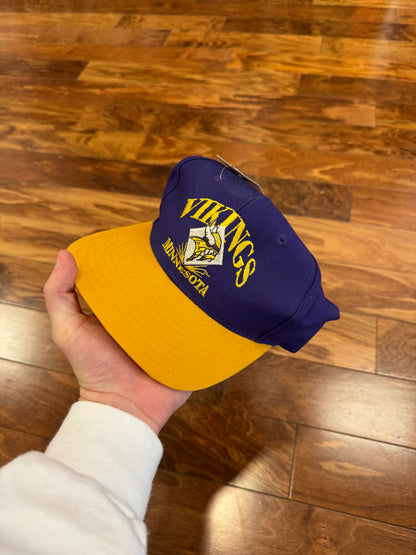 90s Minnesota Vikings Signatures Spell Out Hat (OS)