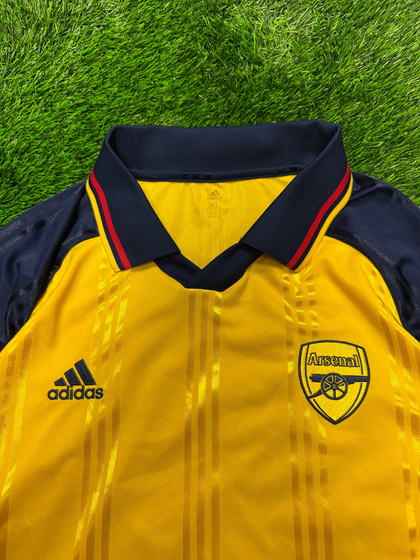 Arsenal Away Long Sleeve Adidas Oversized Jersey 2019-20 Kit (XL)
