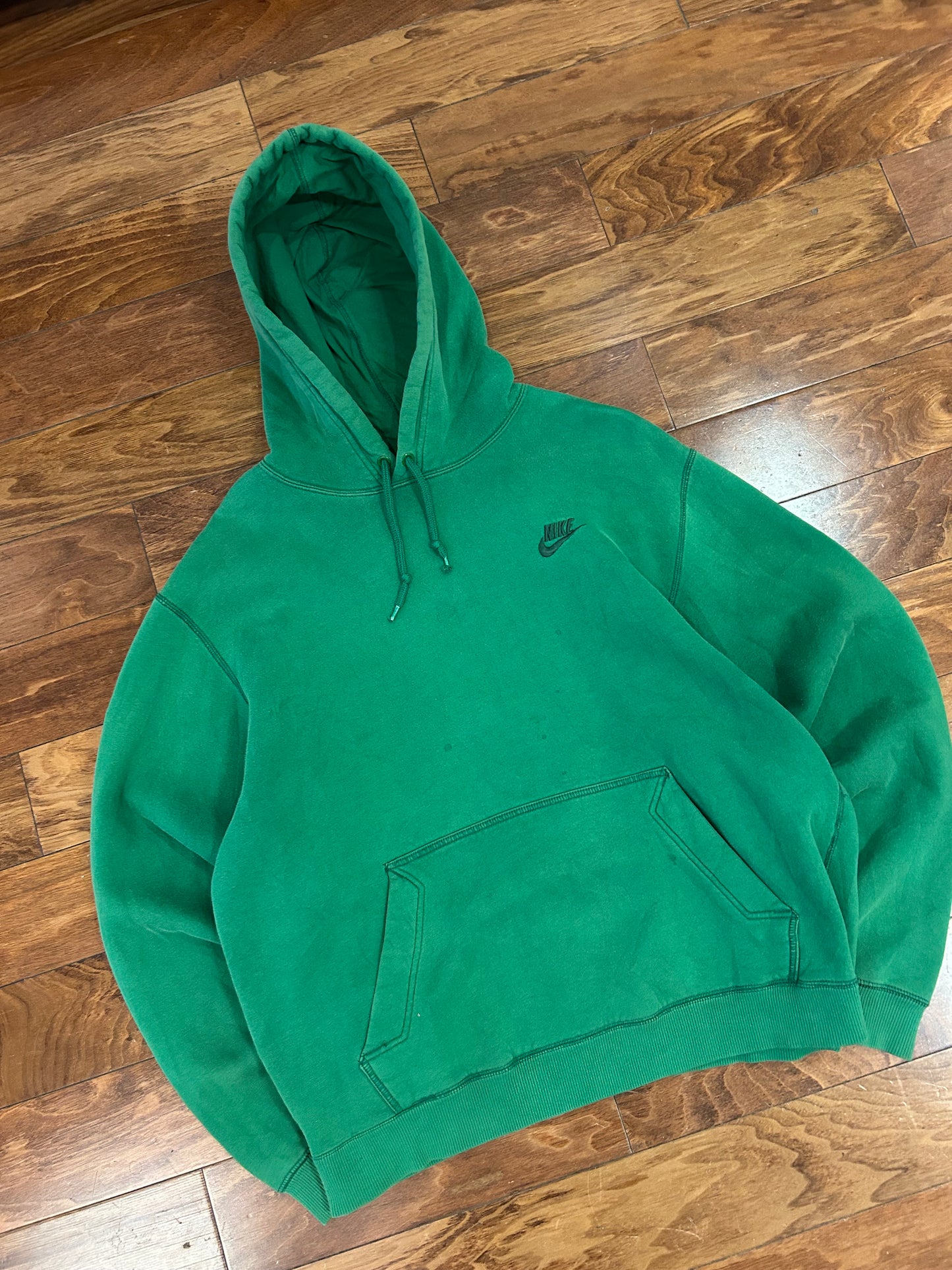 00s Nike Green Distressed Hoodie (L)