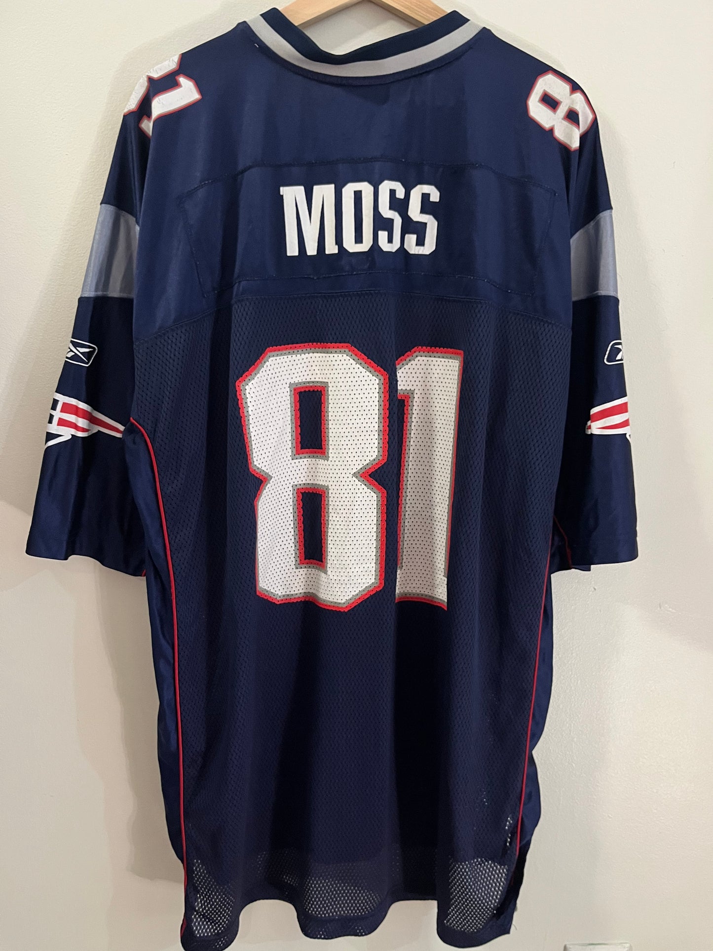 00s New England Patriots Randy Moss Reebok NFL Jersey (XXL)
