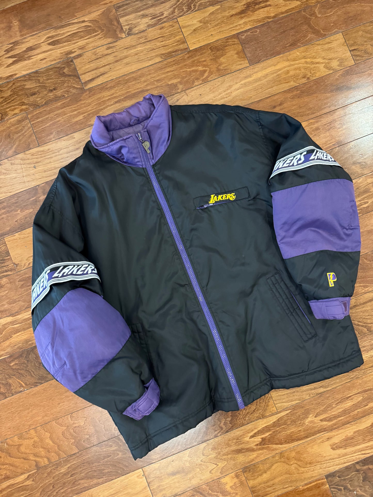 90s Los Angeles Lakers Vintage Pro Player Jacket (XL)