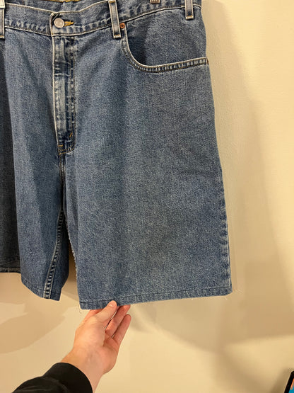 1998 Levi's Baggy Fit Jean Shorts (38)